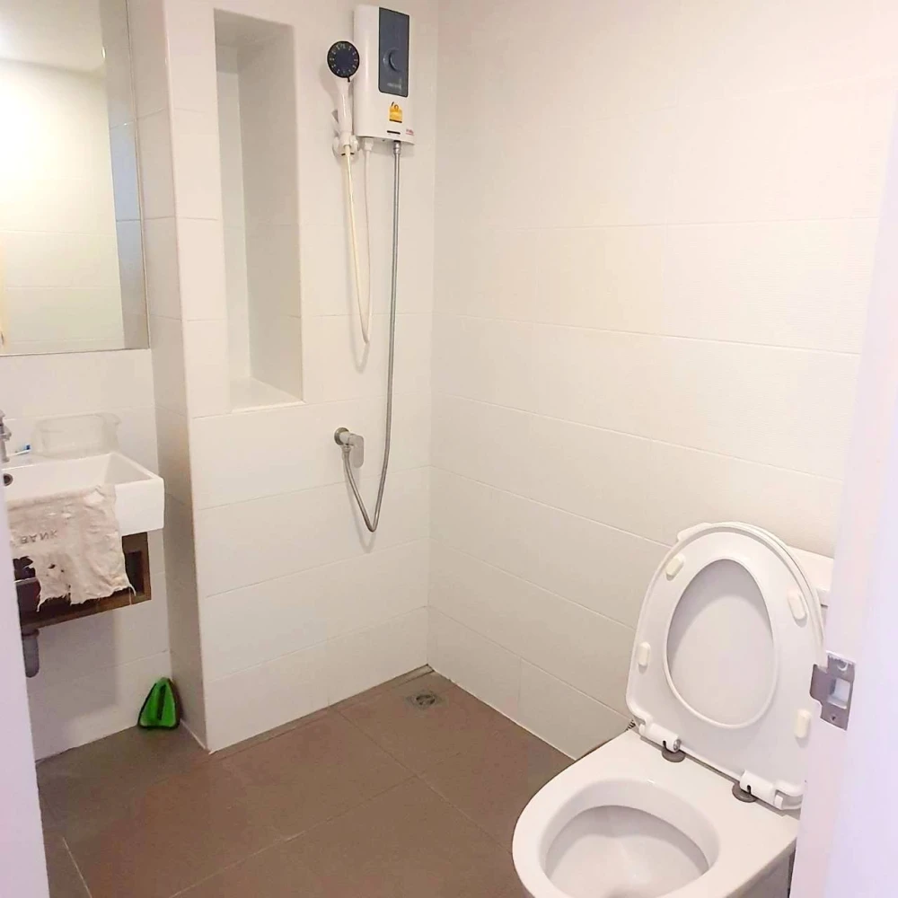 For rent Esta Bliss ห้องกั้นแยกเป็นสัดส่วน แบ่งโซนลงตัว ราคาอย่างโดน รีบมาจับมาจองเลย