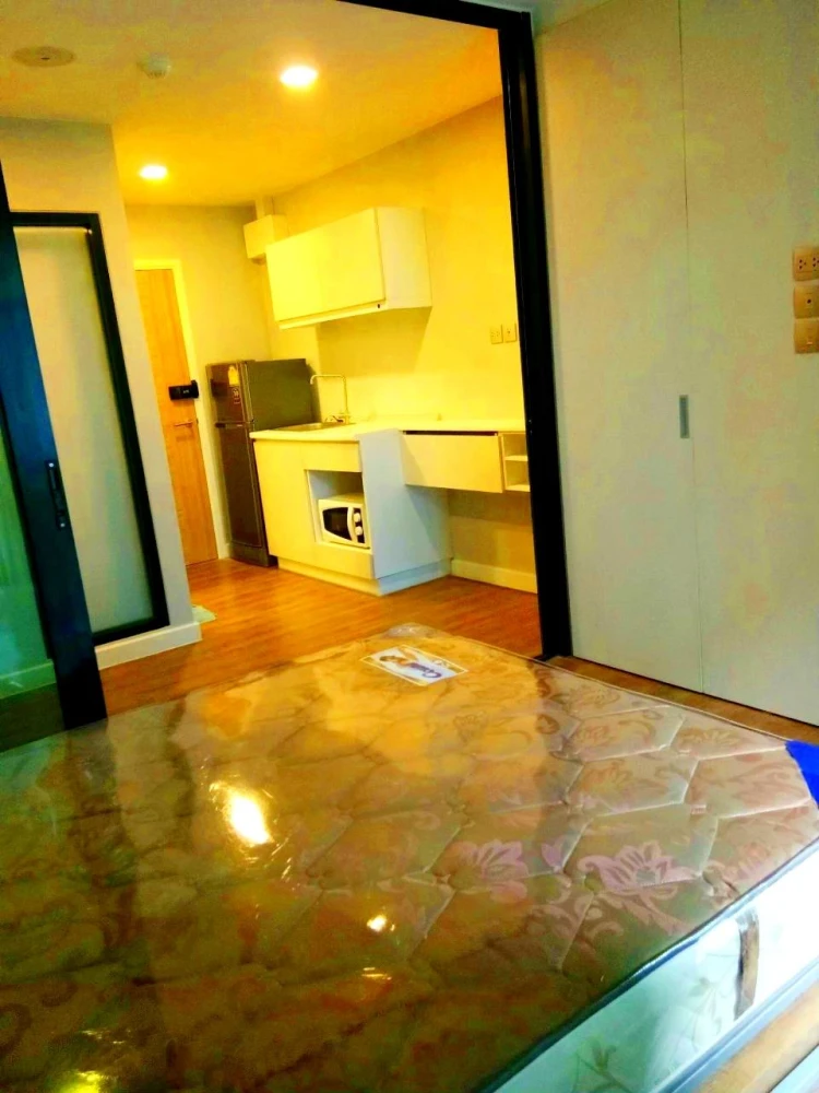 For rent Esta Bliss ห้องกั้นแยกเป็นสัดส่วน แบ่งโซนลงตัว ราคาอย่างโดน รีบมาจับมาจองเลย
