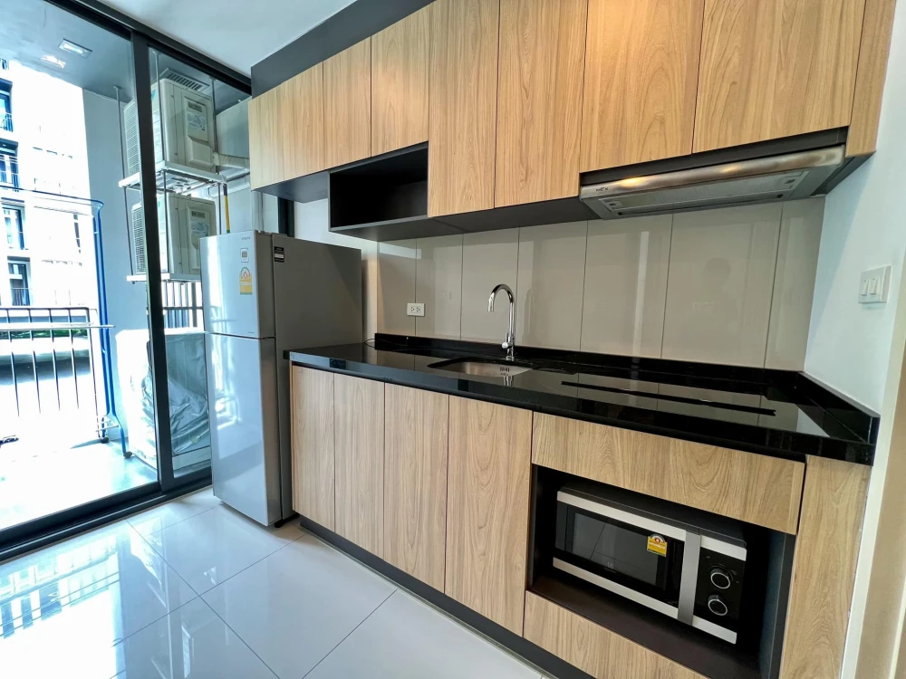 For rent Hasu Haus, a cozy decorated room with complete facilities. If you don't book, you'll regret it later.