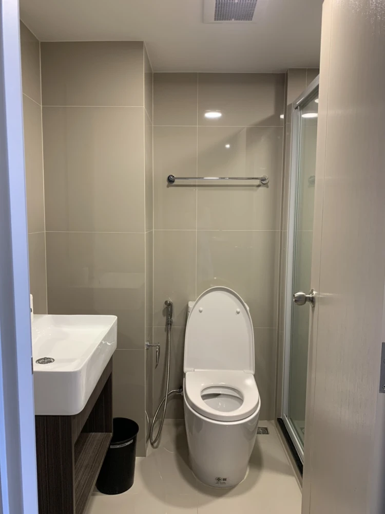 For rent Ideo จรัญ 70 ริเวอร์วิว ห้อง Studio Hybrid ชั้น 33 ได้วิวสูง ต้องรีบมาจับจองด่วนๆ อย่ารอช้า