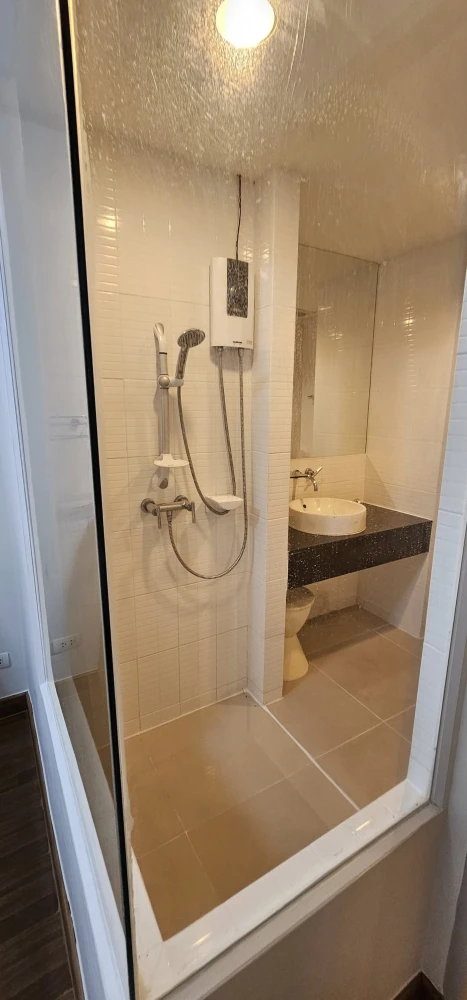 For rent IDEO Ladprao 5 ห้องพร้อมอยู่ สิ่งอำนวยความสะดวกครบครัน ราคาไม่แรง มาจองลเย อย่าพลาด