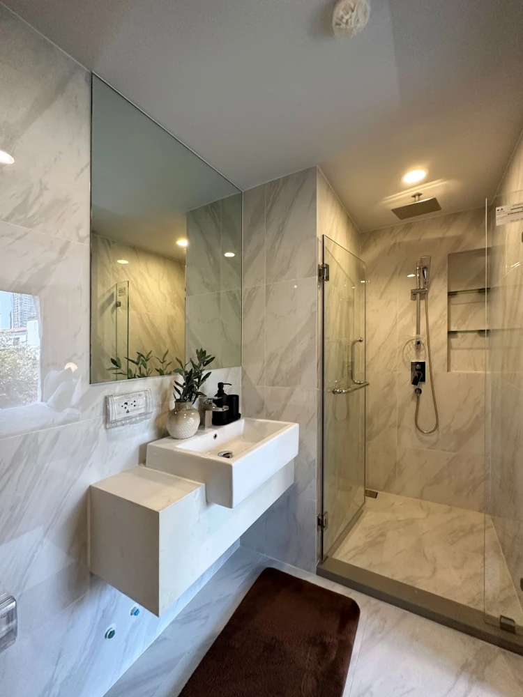 For rent Ideo mobi sukhumvit 40  ชั้น 4 ห้องวิวเห็นสวนธรรมชาติ เงียบสงบเหมาะกับการพักผ่อน มาจองเลย