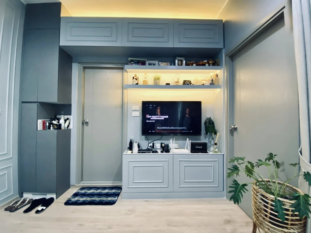 For rent IDEO NEW RAMA9 ห้องน่าอยู่ บิ้วอินท์อย่างดี ราคาอย่างโดน มาจับมาจองได้แล้ว อย่าพลาดเด็ดขาด