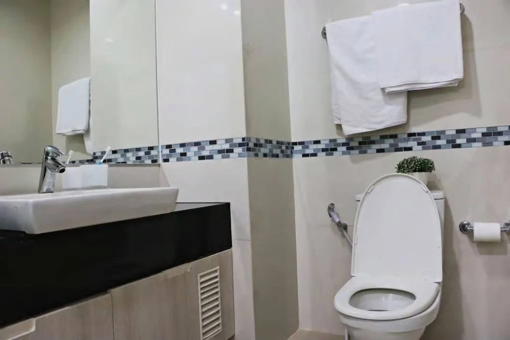 For rent IDEO Q Phayathai, spacious room, comes with usable space, complete here, hurry up and book now, don't miss out.