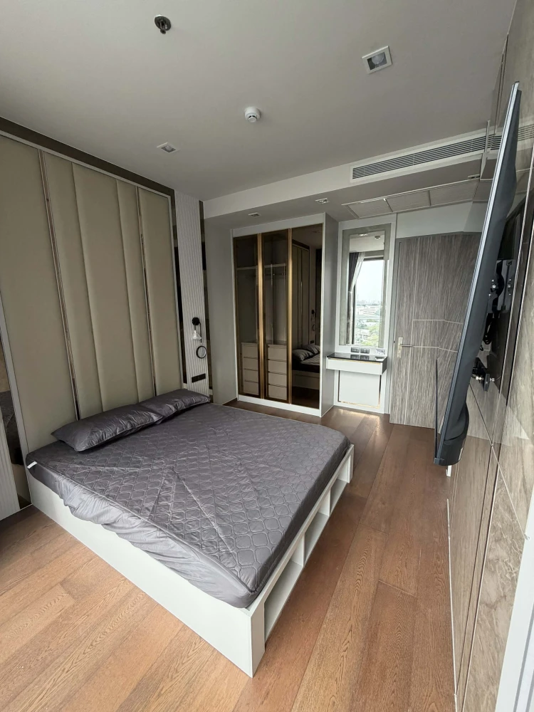 For rent Ideo Q Victory ห้องแต่งน่าอยู่ บิ้วอินท์จัดเต็ม เฟอร์ เครื่องใช้ไฟฟ้าครบ ลากกระเป๋าเข้าอยู่ได้เลย