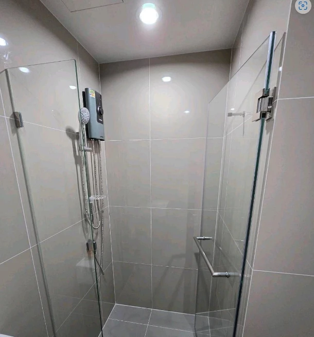 For rent: Ideo Ramkhamhaeng - Lam Sali Station. Nice room, fully furnished with appliances. Just bring your suitcase and move in!