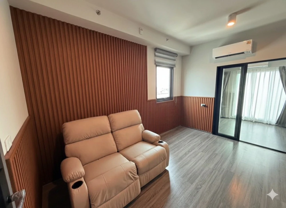 For Rent Ideo Ramkhamhaeng – Lamsali Station, spacious room, lots of usable space, if you don't reserve, you'll regret it.