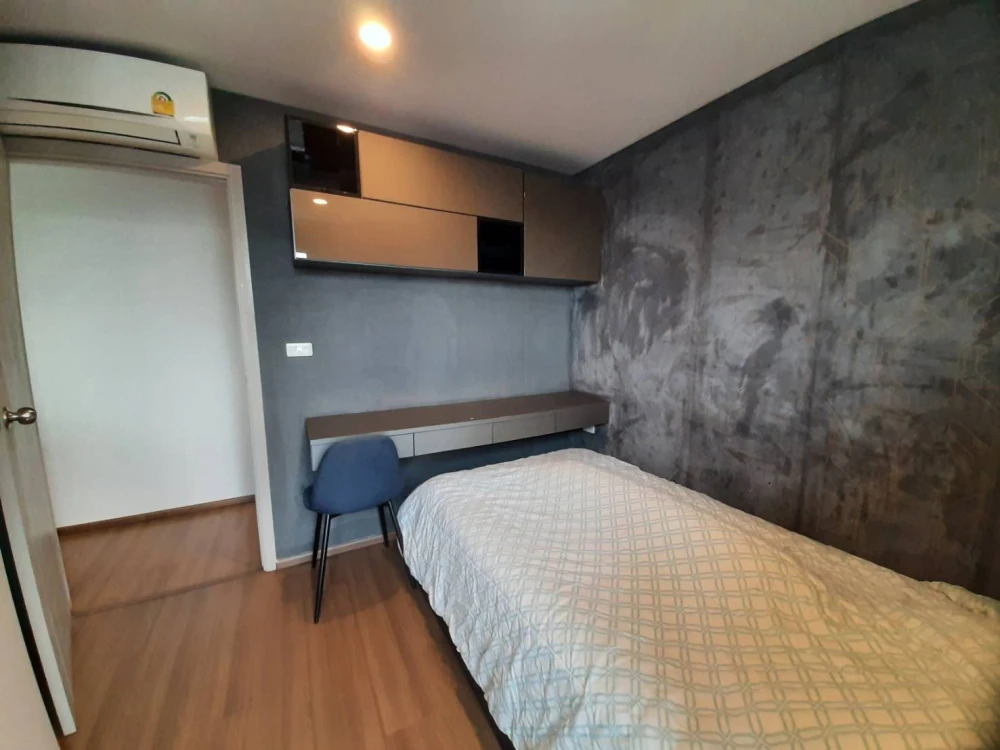 For rent Ideo Ratchada-Sutthisan, corner room with privacy, clearly divided zones, come and reserve it now.