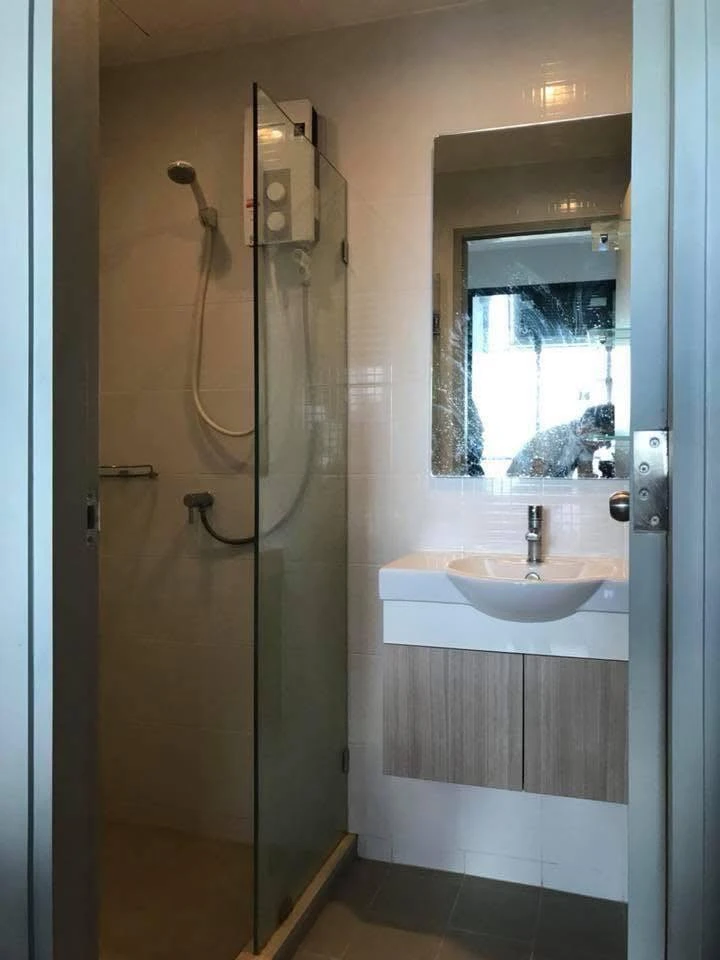 For rent Ideo Sathorn- Thapra ห้องมุมวิวดีตกแต่งสวยมาก เฟอร์แน่นๆเลยจ้า พร้อมอยู่สุดๆ รีบจองเลยน๊า