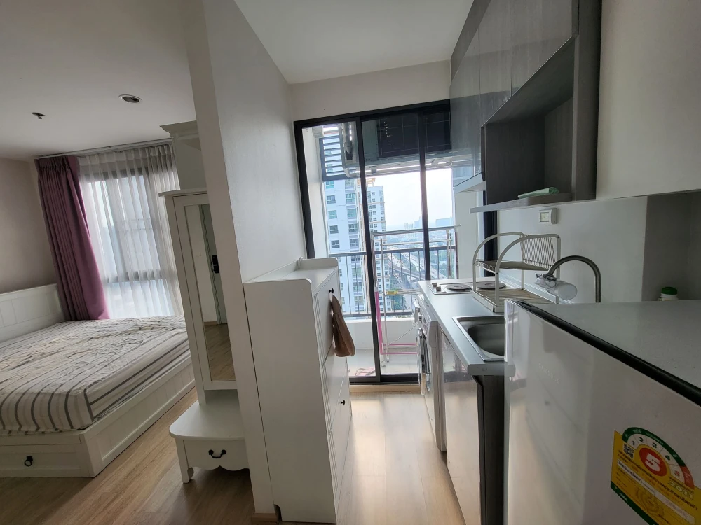 For rent Ideo Sathorn-Thaphra, studio room, 23rd floor, high view, affordable price, complete in one place, must not miss