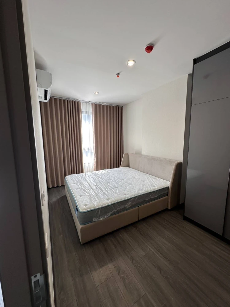For Rent IDEO Sukhumvit rama4, 17th floor, city view, decorated room, built-in, ready to move in, hurry to move in