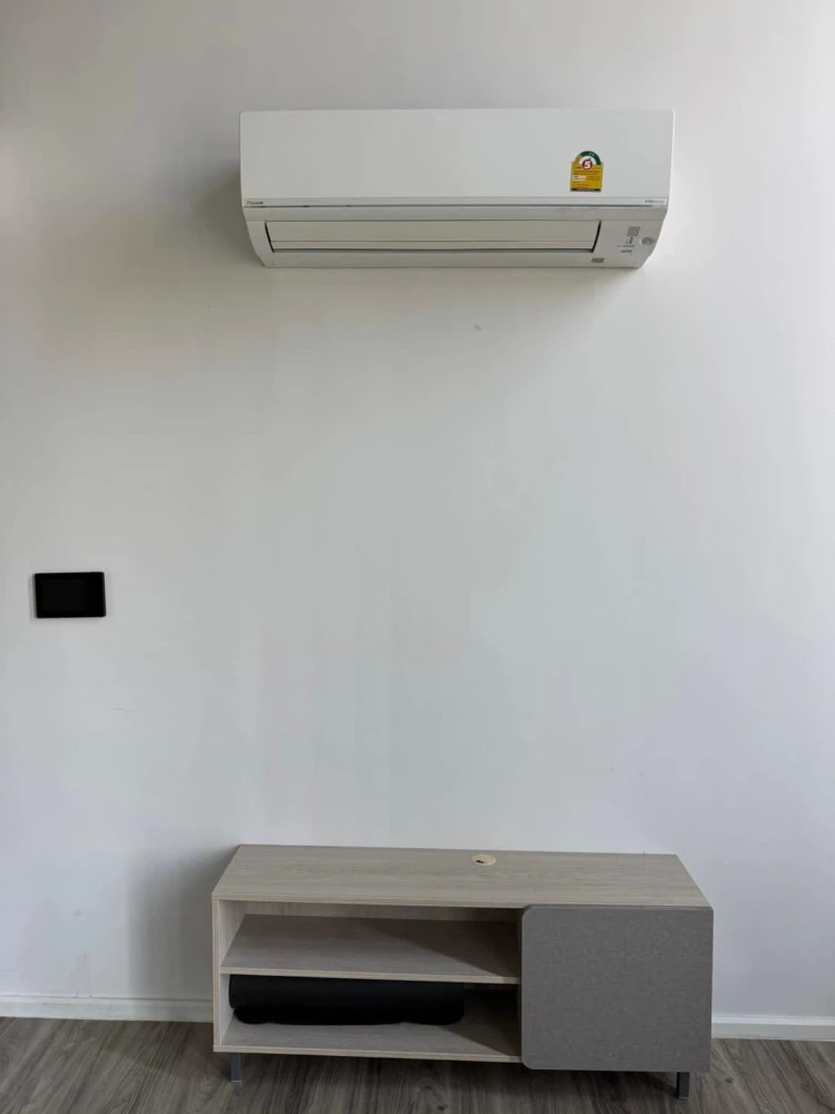 For rent Kave Mutant Salaya, a nice room, complete with furniture and electrical appliances, just drag your bags and move in.