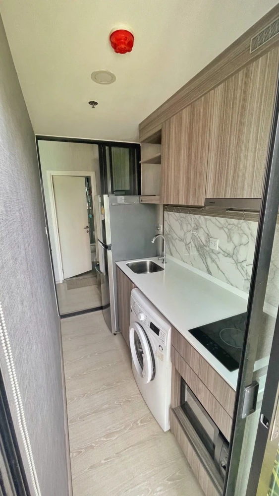 For rent Knightsbridge Phaholyothin Interchange, ready to move in, complete here, you must book now.