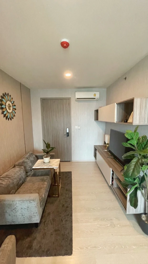 For rent Knightsbridge Phaholyothin Interchange, ready to move in, complete here, you must book now.