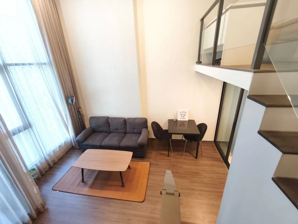 FOR RENT Knightsbridge Space Rama 9 ห้องพร้อมอยู่ เฟอร์ เครื่องใช้ไฟฟ้าครบ รีบมาจับมาจองเลยจ้า อย่าพลาด