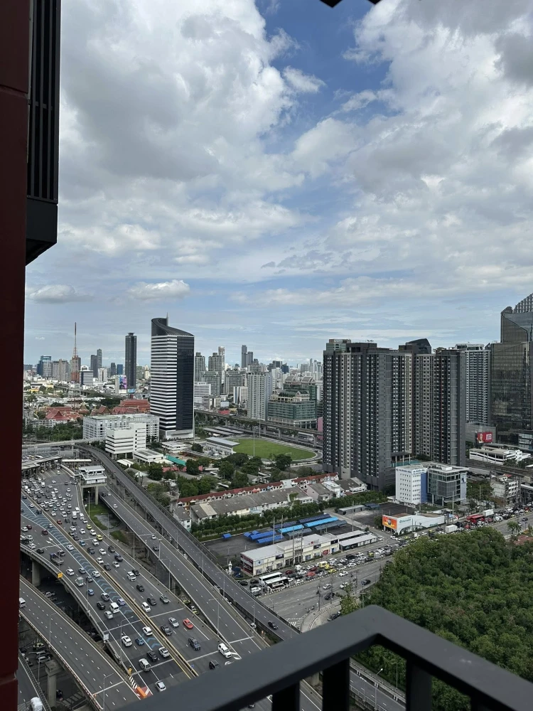 For rent Life asok hype ห้องพร้อมอยู่ ชั้น 31 ได้วิวสูง สิ่งอำนวยความสะดวกครบ มาจองเลย