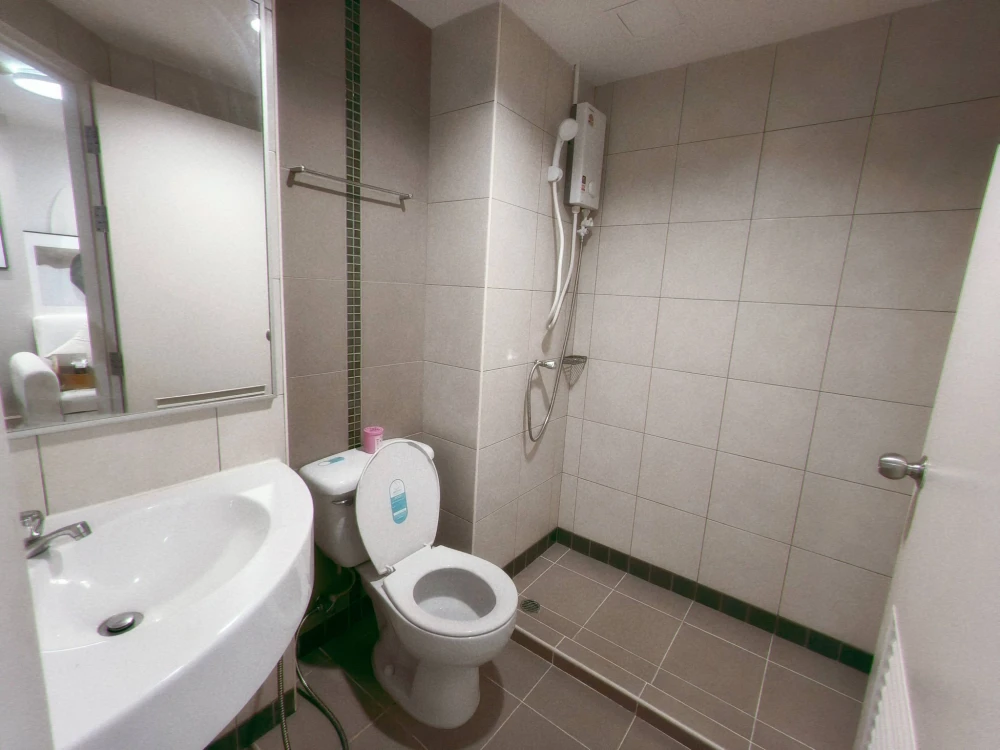 For rent Lumpini Condo Town Ramintra – Nawamin ห้องตกแต่งสไตล์มินิมอล แสงสวย ชั้น24 มาจองเลย อย่รอช้า