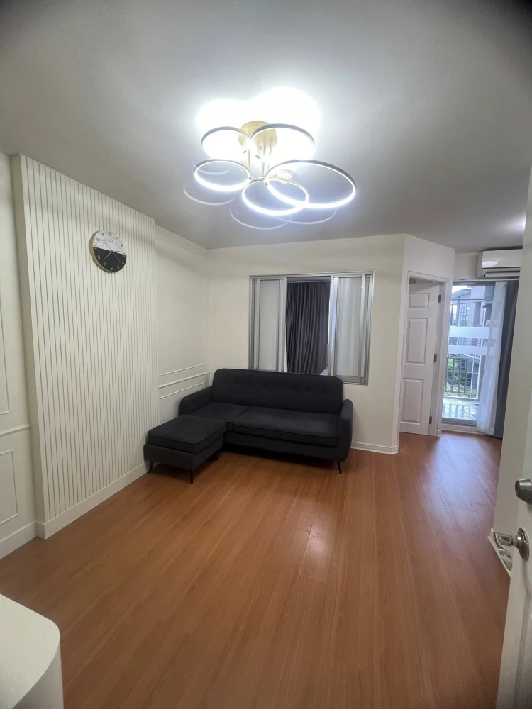For rent Lumpini Condotown Bodindecha-Ramkhamhaeng ห้องพร้อมอยู่ เฟอร์ เครื่องใช้ไฟฟ้าครบ ย้ายเลย