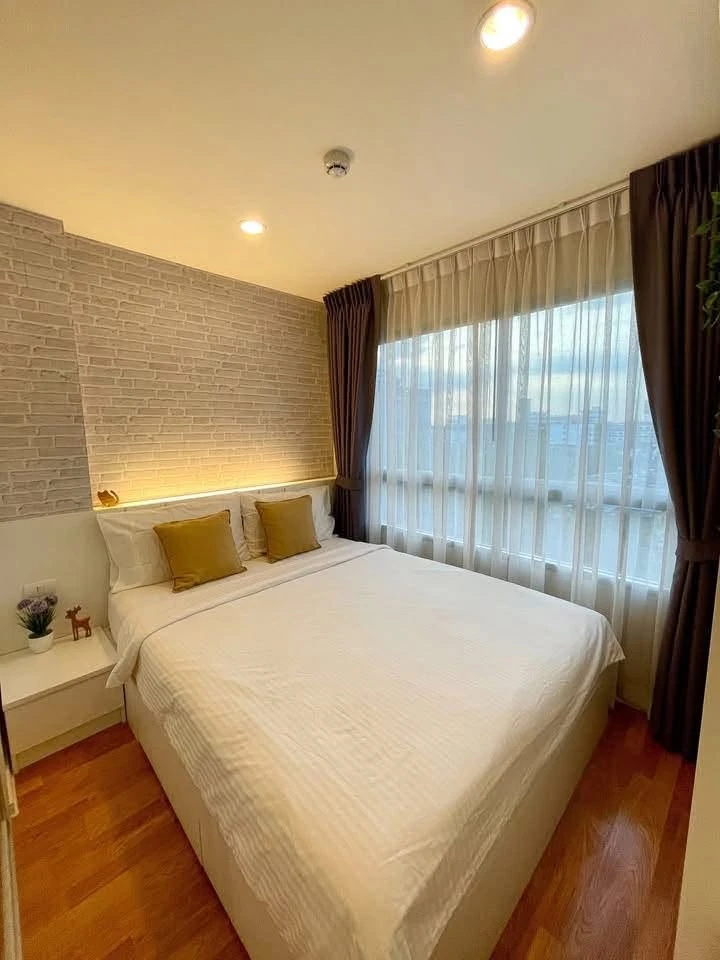 For rent: Lumpini Mixx Thepharak - Srinakarin. Nice room with built-in furniture and complete appliances. Book now!