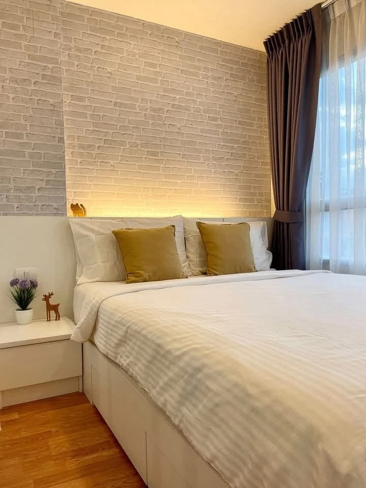 For rent: Lumpini Mixx Thepharak - Srinakarin. Nice room with built-in furniture and complete appliances. Book now!