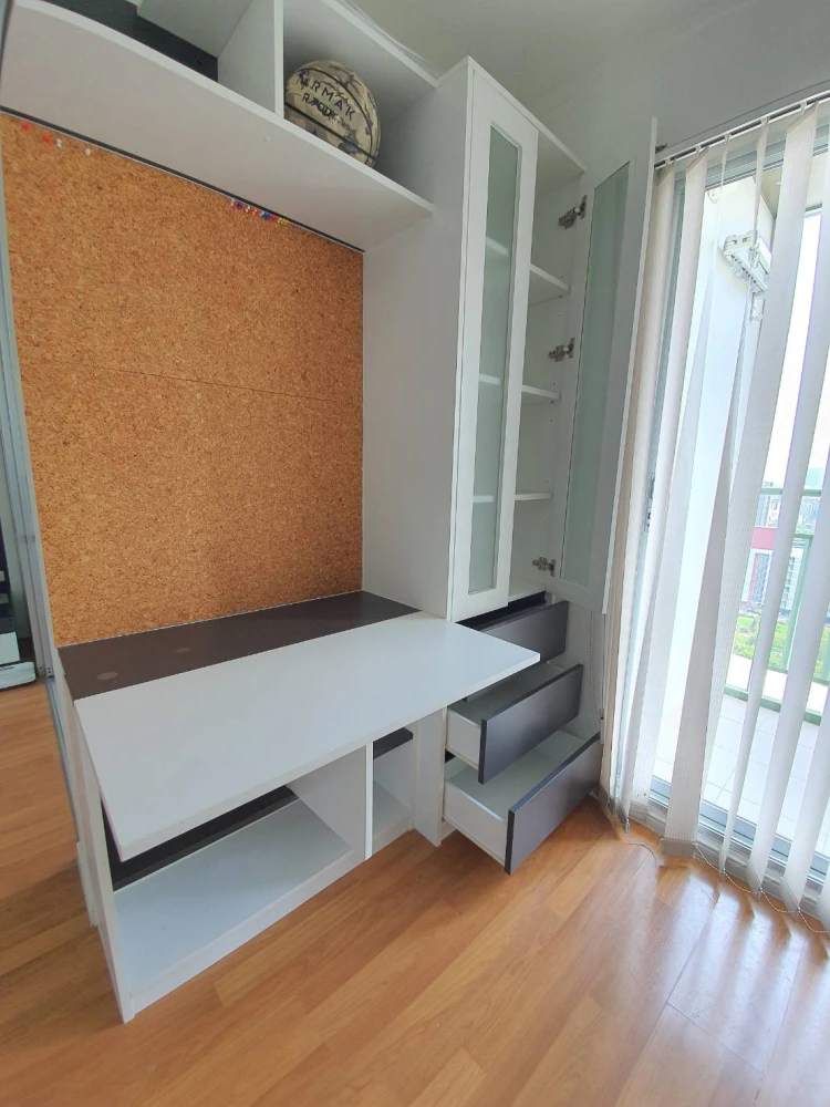 For rent: Lumpini Park Rama 9 Rachada. Nice room on the 17th floor with a great view. Fully furnished with appliances. Good price. Book now!