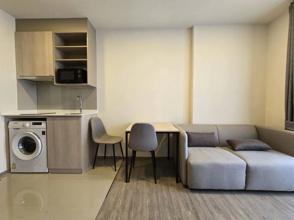 For rent NIA by Sansiri, a nice room with full facilities. You will regret not booking.
