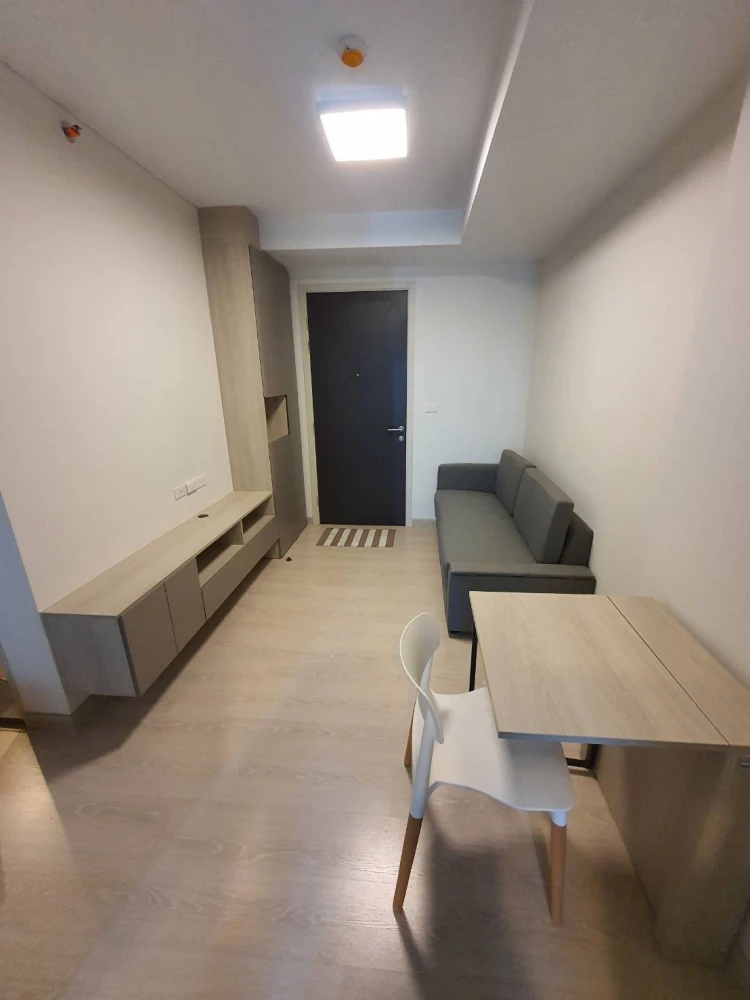 For rent Niche id @ Pakkret Station, 19th floor, high view, comes with facilities, hurry and book now.