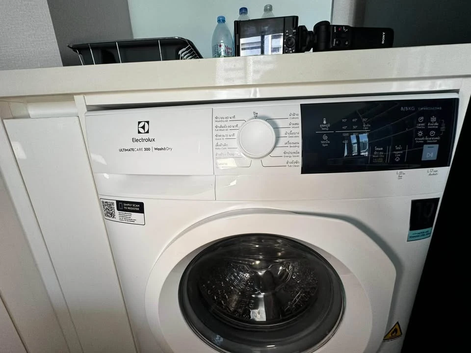 For rent Noble BE19 ห้อง built-in ทั้งห้อง ตกแต่งครบพร้อมอยู่ เพดานสูง 3 เมตร เหมือนอยู่บ้าน จองเลย