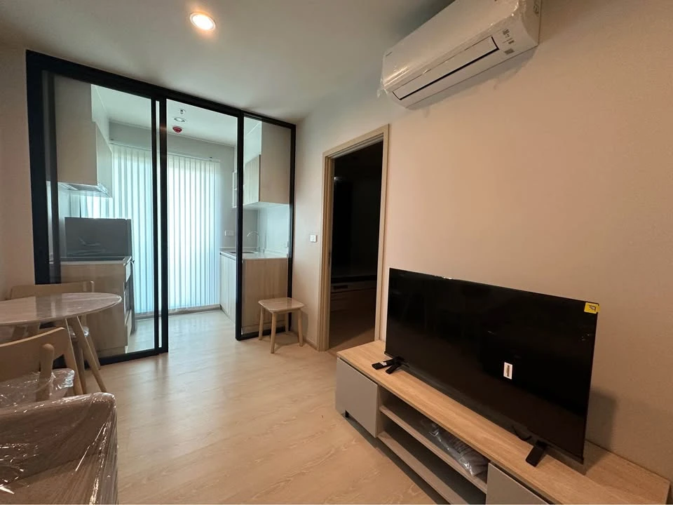 For rent Noble NUE Mega Plus Bangna, a nice room, lots of usable space. If you don't book, you'll regret it later.