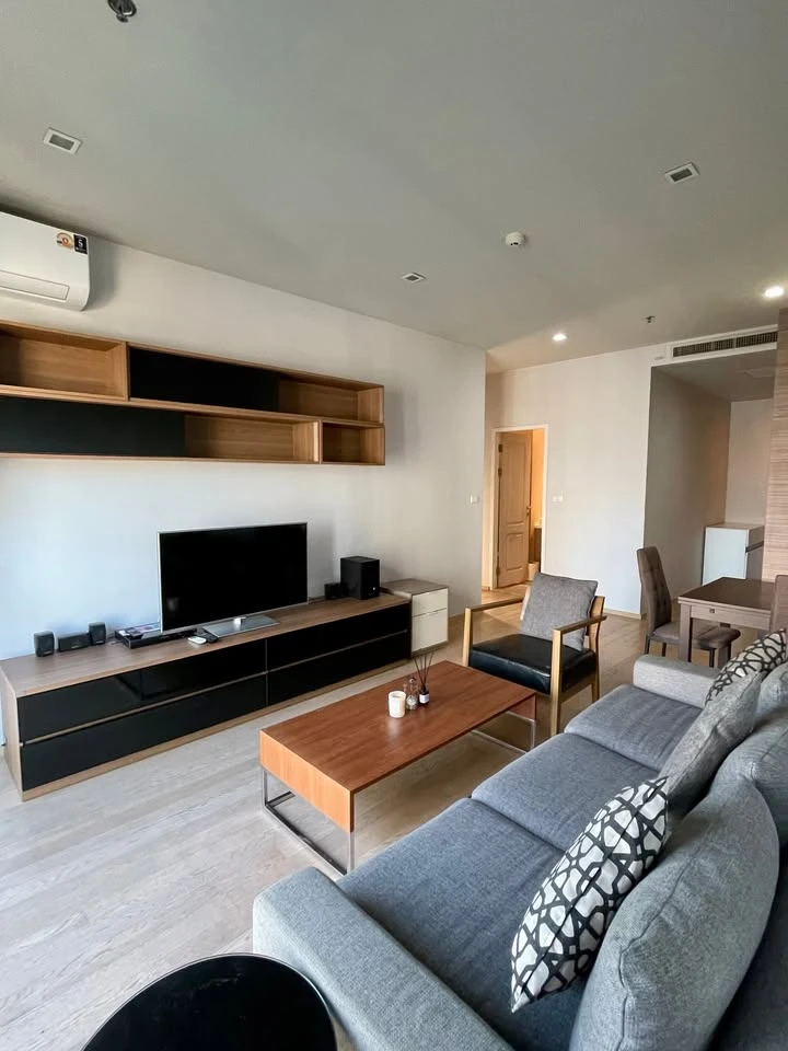 For rent Noble Refine ห้องหัวมุมสุดพิเศษ ชั้น 18 ลมดี แสงธรรมชาติลงตัว เป็นส่วนตัว จองด่วนๆ