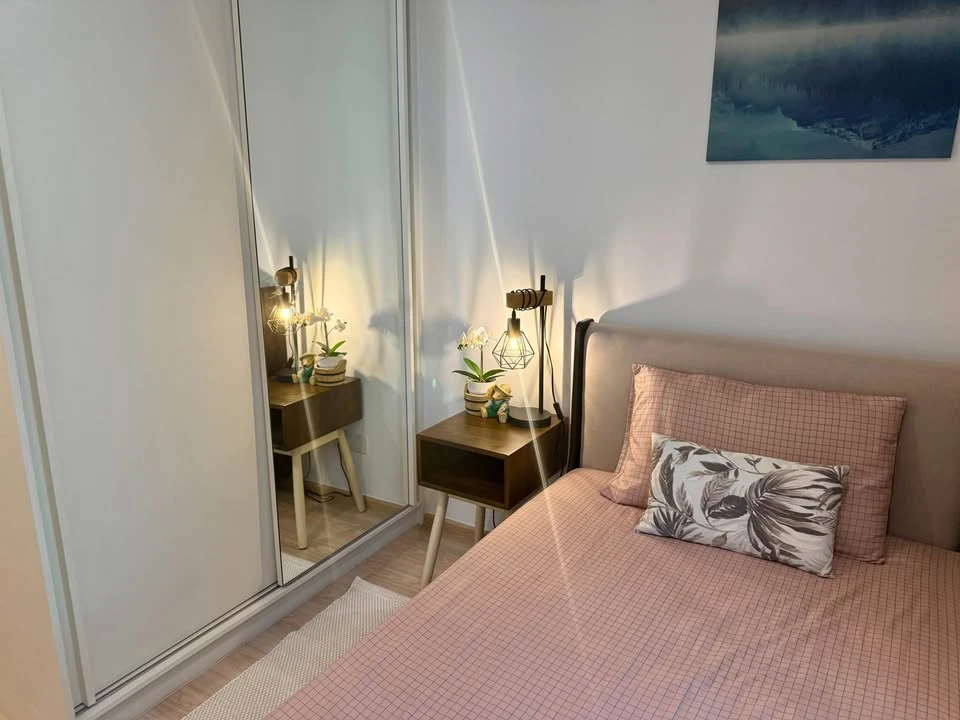 For rent/sale Noble Revolve Ratchada2, a large room, comfortable living, comes with plenty of usable space. You must not miss it.