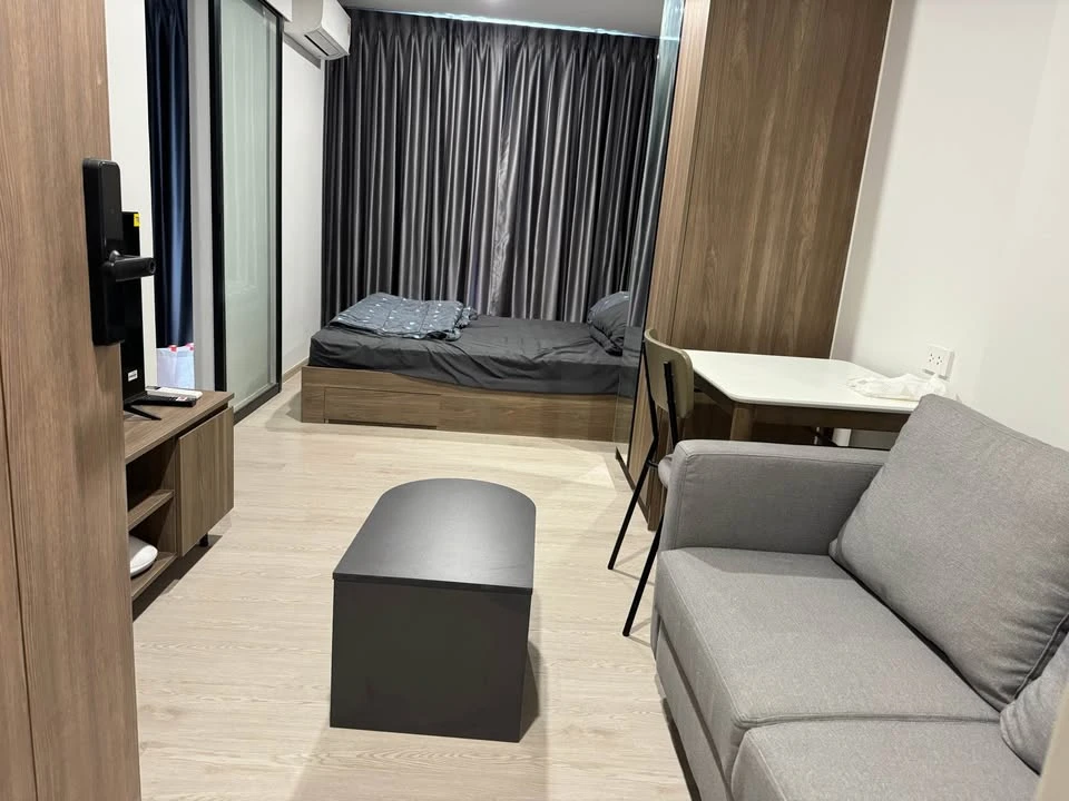 For rent Nue Core Khukhot Station, a nice room, complete with furniture and electrical appliances. If you don't book, you'll regret it later.