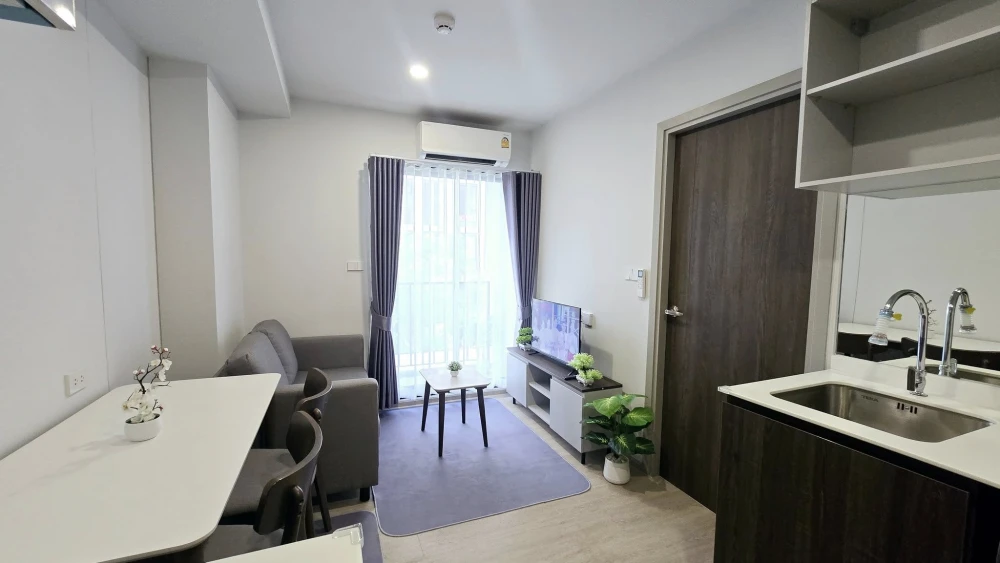 For rent Nue Cross Khukhot Station, ready to move in, complete facilities, hurry up and come and reserve now.