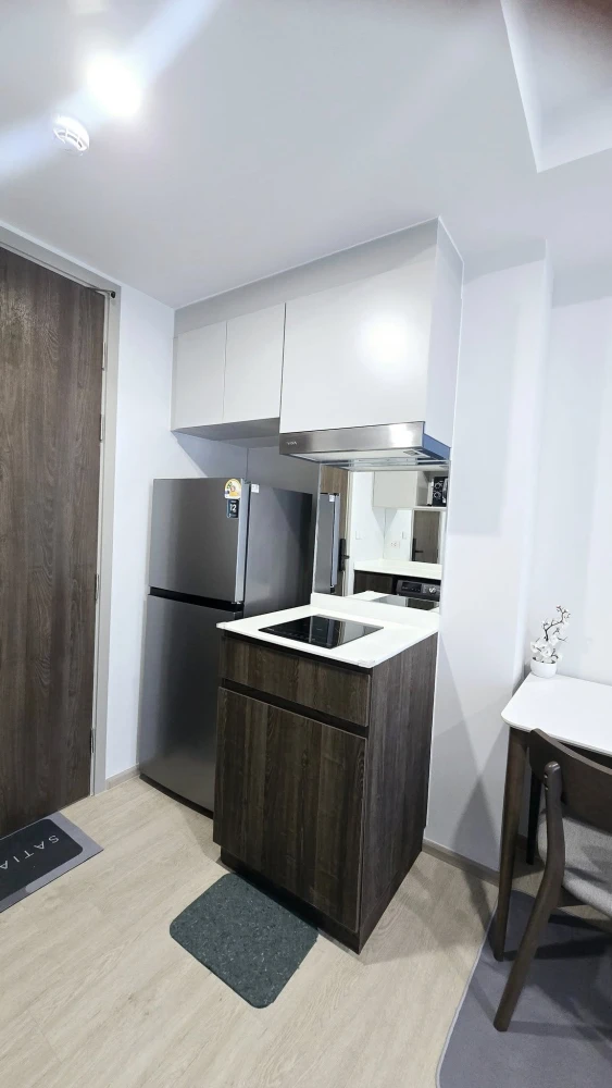 For rent Nue Cross Khukhot Station, ready to move in, complete facilities, hurry up and come and reserve now.