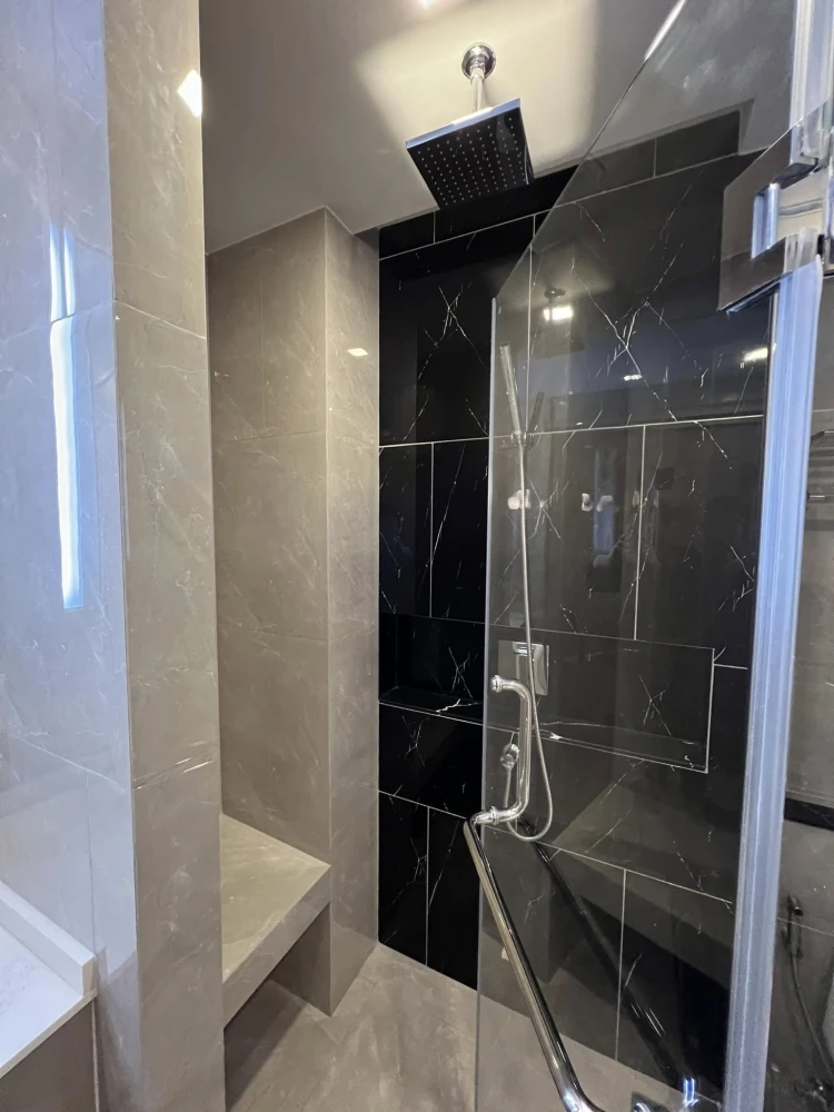 For rent One9Five Asoke-Rama9 ชั้น 43 วิวเมืองสวยมาก ตกแต่งจัดเต็มพร้อมยกกระเป๋าเข้าอยู่ รีบจอง
