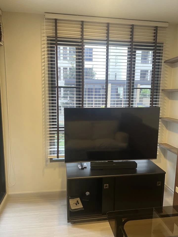 For rent or sale Quintara Phume Sukhumvit 39, a nice room with complete facilities. You will regret not booking.