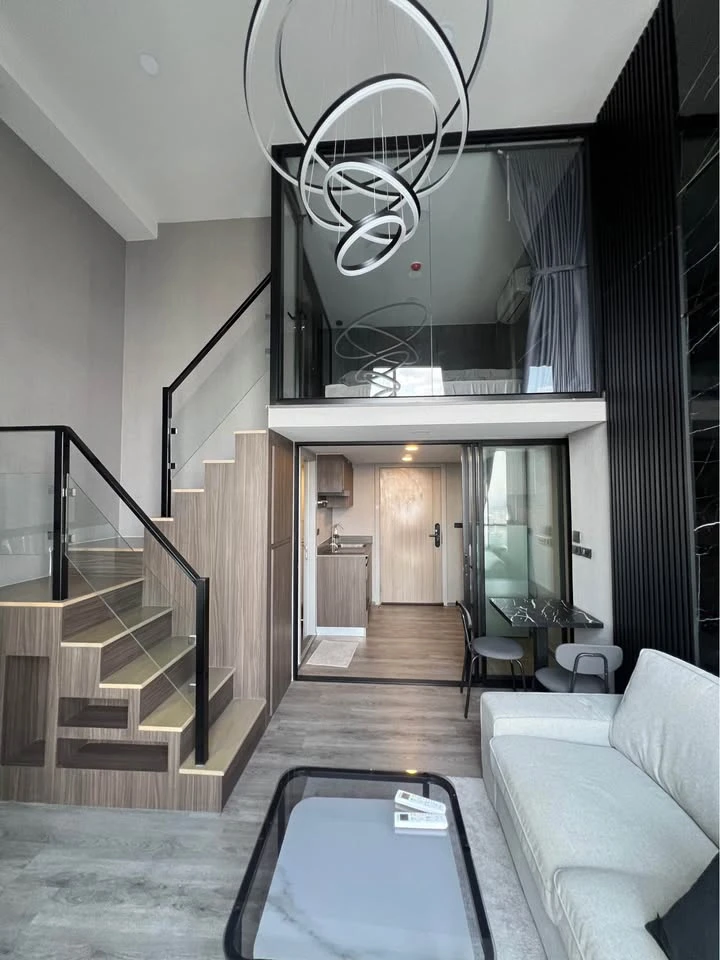 For rent: Origin Ladprao - Bangkapi, duplex unit, fully furnished with built-in features, ready to move in. Book today!
