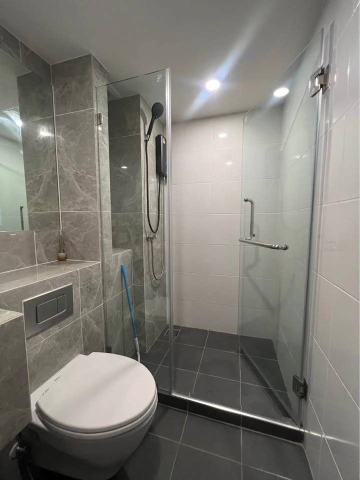For rent: Origin Ladprao - Bangkapi, duplex unit, fully furnished with built-in features, ready to move in. Book today!
