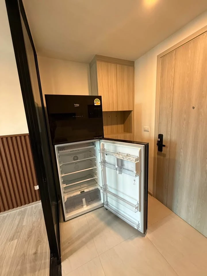 For Rent Origin Play Sri Udom Station ห้องแต่งน่าอยู่ เฟอร์นิเจอร์&เครื่องใช้ไฟฟ้าครบ มาแต่ตัวเข้าอยู่ได้เลย อย่าช้า