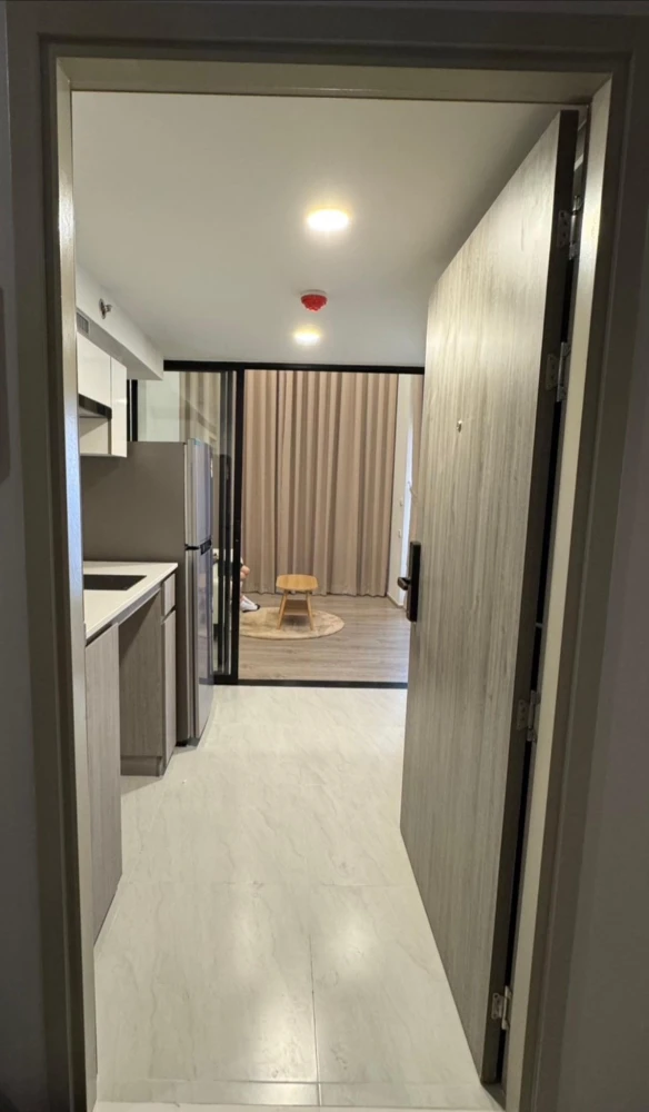 For rent Origin plug&play nonthaburi station, nice room, high floor, good view, great price, hurry and book now.