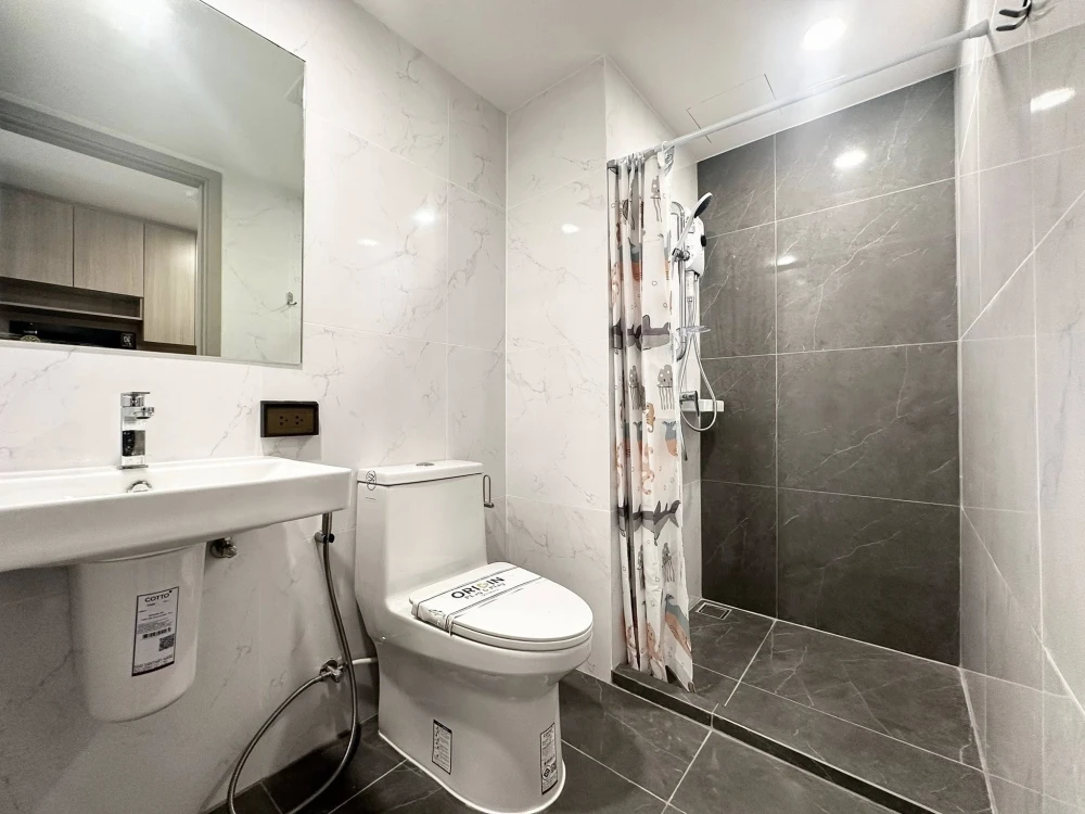 For rent Origin Plug&Play Srinakarin ห้องพร้อมอยู่ ครบจบที่เดียว ลากกระเป๋าใบเดียวเข้าอยู่ได้เลย