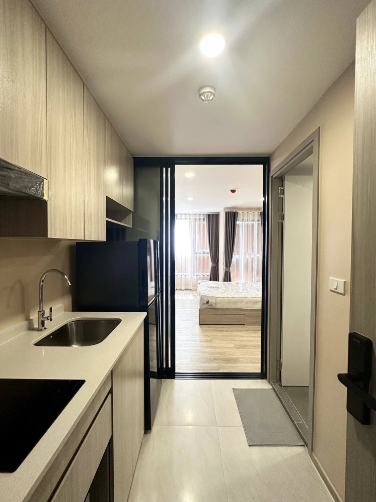 For rent Origin Plug&Play Srinakarin ห้องพร้อมอยู่ ครบจบที่เดียว ลากกระเป๋าใบเดียวเข้าอยู่ได้เลย