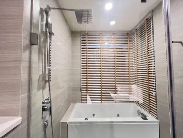 For rent Park Origin Thonglor, corner room with privacy, fully built-in, if you miss it, you will regret it later.