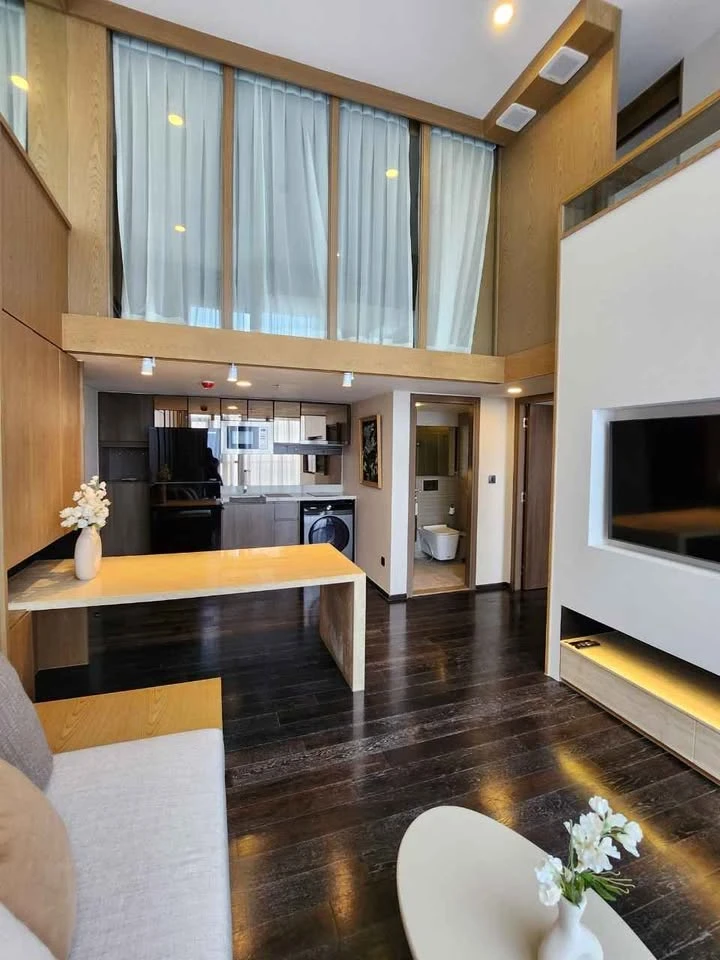 For Sale/Rent!! Park Origin Thonglor Condo, 40th Floor, Building C, Beautiful unit, Fully Furnished, Ready to Move In! Reserve Now!!