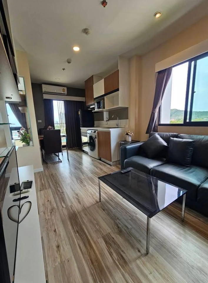 For Rent Plus condo Sriracha, ready to move in, complete facilities, hurry up and reserve now.