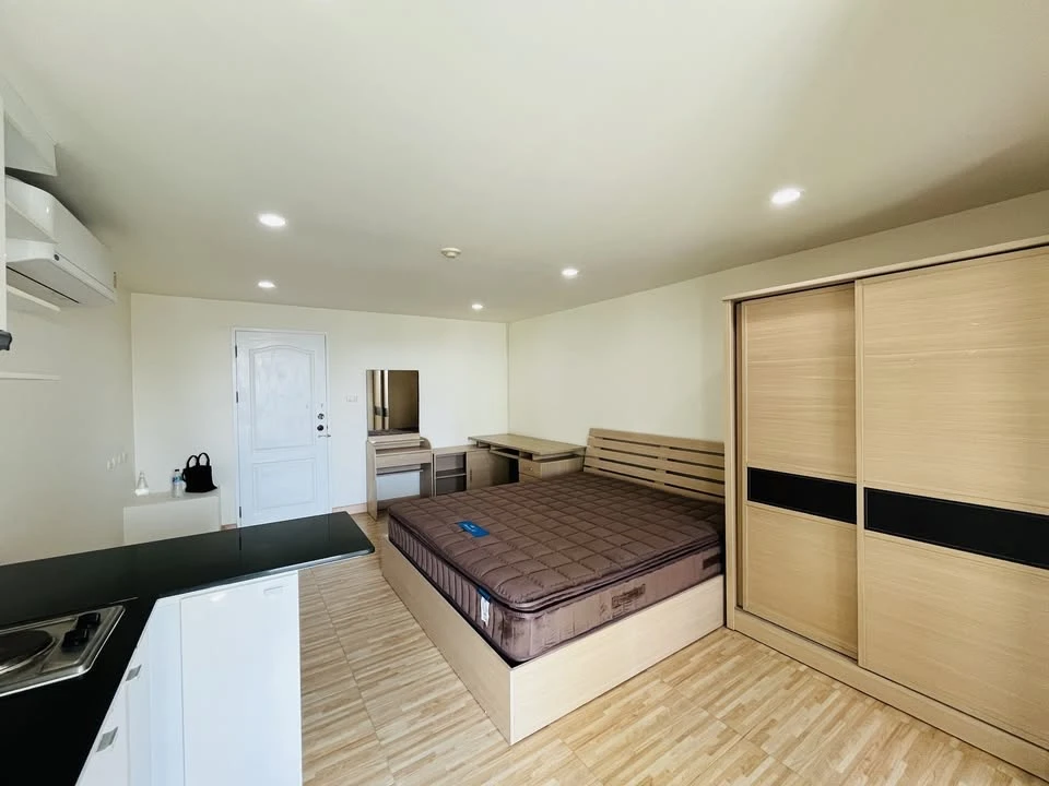 For rent Premsiri Boutique Park Condominium ห้องสตูดิโอ ชั้น 9 มาพร้อมสิ่งอำนวยความสะดวก รีบย้ายด่วน