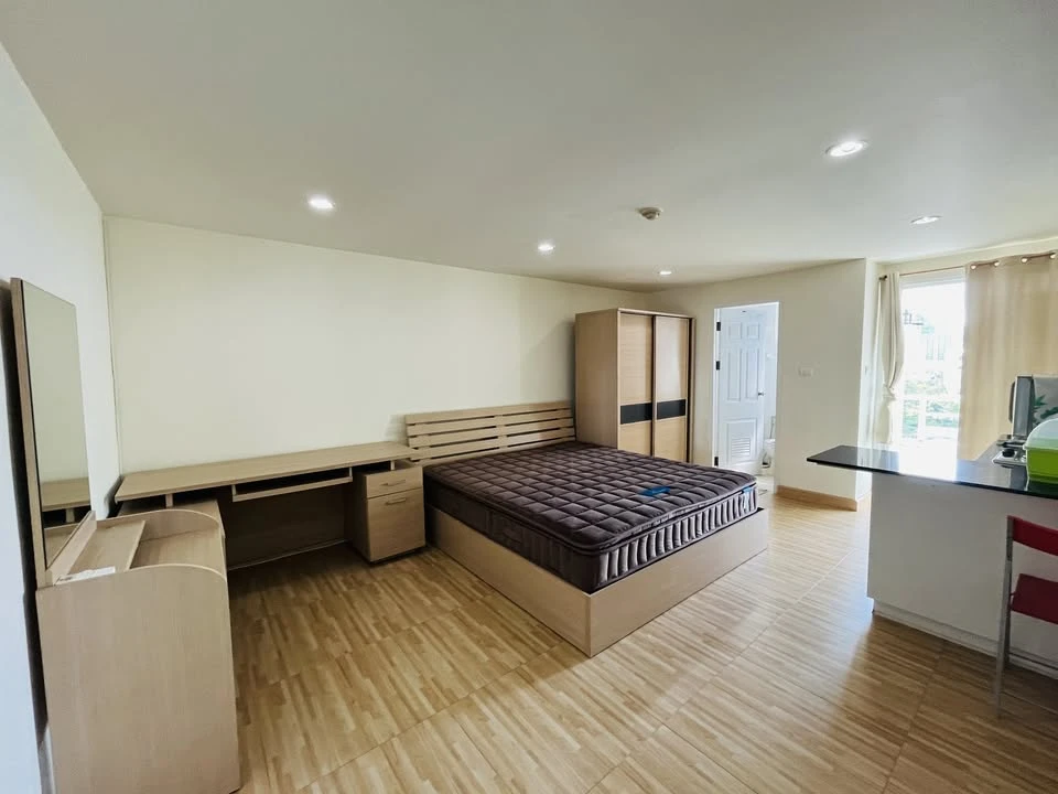 For rent Premsiri Boutique Park Condominium ห้องสตูดิโอ ชั้น 9 มาพร้อมสิ่งอำนวยความสะดวก รีบย้ายด่วน