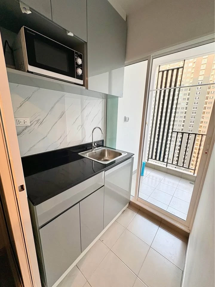 For Rent Regent Home Bangna ห้อง Built in สวยงาม ราคาอย่างโดน ครบจบที่นี่ จองเลย อย่าพลาด