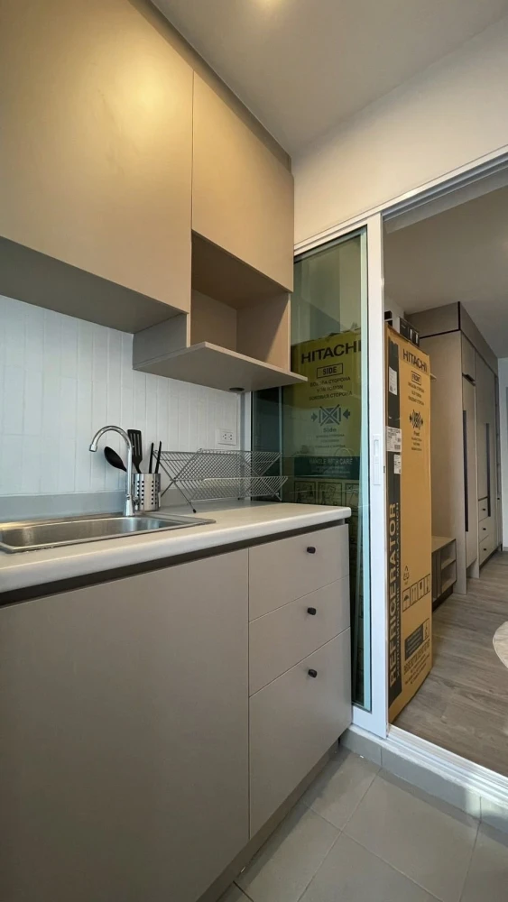 For rent Regent Home Bangna, separate room, fully furnished, complete with electrical appliances. Hurry and reserve before you miss your chance.