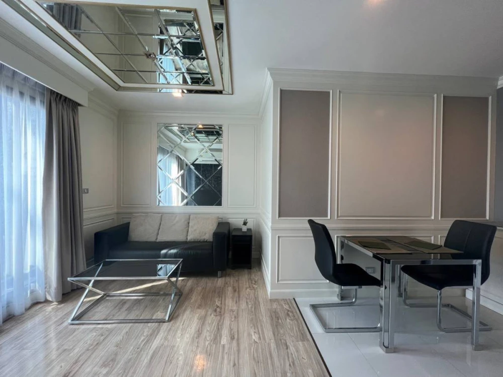 For rent Rhythm Sukhumvit 36-38 ห้องมุมมีความเป็นส่วนตัว ราคาอย่างโดน มาจองเลย